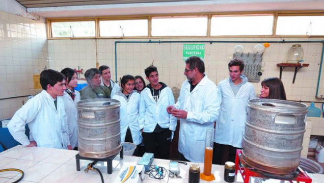 imagen DEL ARROPE DE UVA SALIÓ LA CERVEZA DEL LICEO
