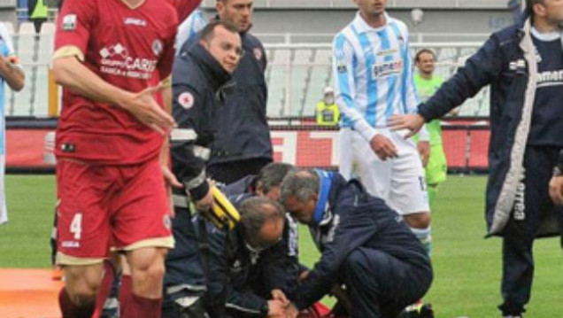 imagen AFA dará desfibriladores a los clubes de fútbol: ¿están capacitados para usarlos?