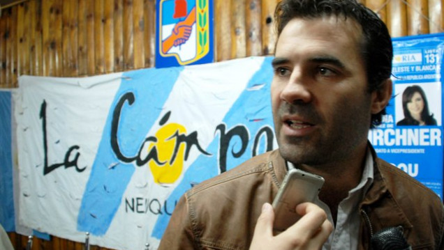 imagen Darío  Martínez (FPV): "El presidente Macri deberá responder ante la sociedad y ante la justicia para qué creó dos sociedades en esos paraísos fiscales"