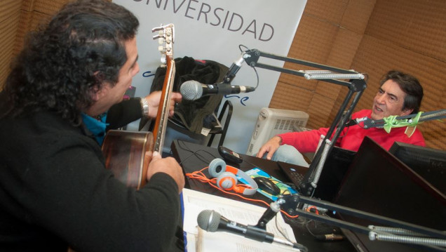 imagen Entrevista: Rubén Giménez, cantor de las cosas nuestras 