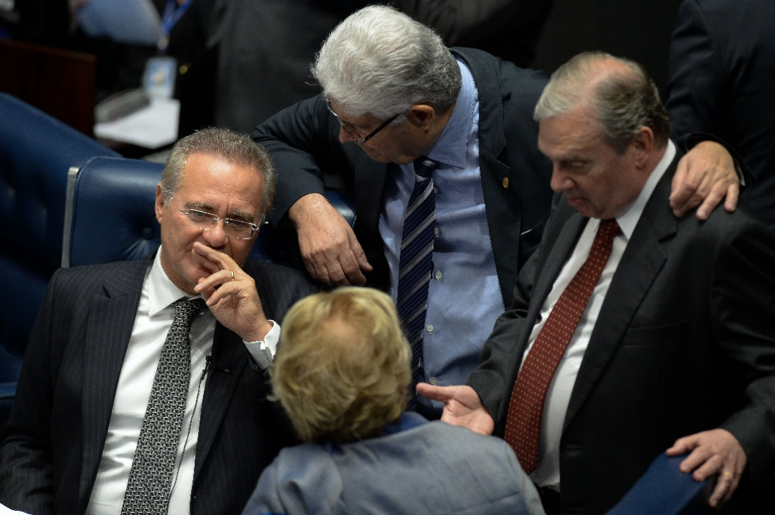 imagen "Es un golpe que tiene que ver con algo más que Brasil" 