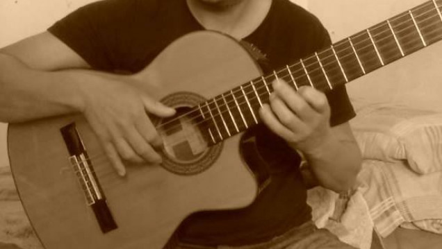 imagen Sergio Angulo a través de la guitarra