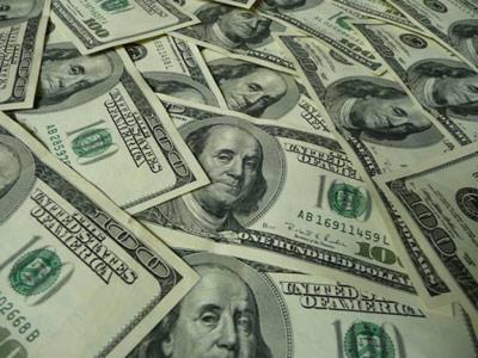 imagen "Hay que terminar con la persecución de un dólar ilegal y de movimiento poco significativo", destacó Abraham Gak