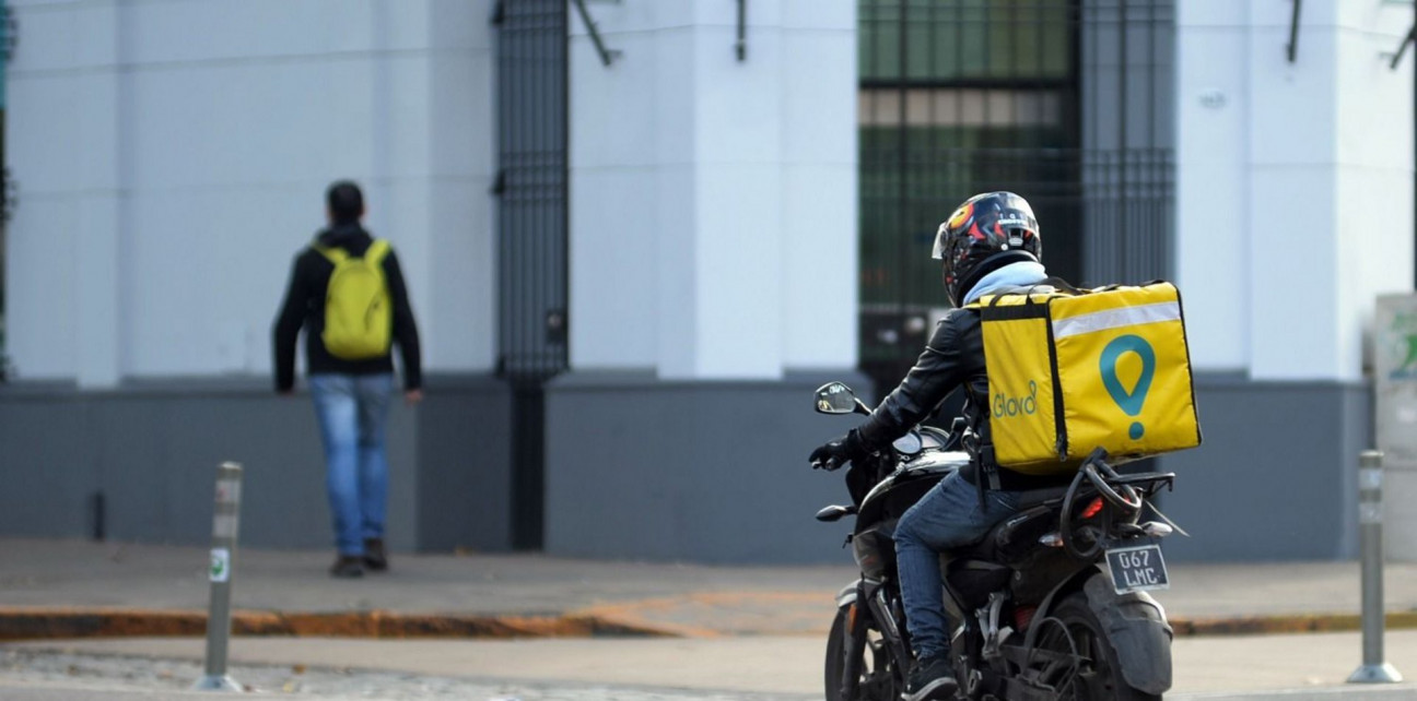 imagen ¿Cómo trabajan en Mendoza los repartidores de la app Glovo?