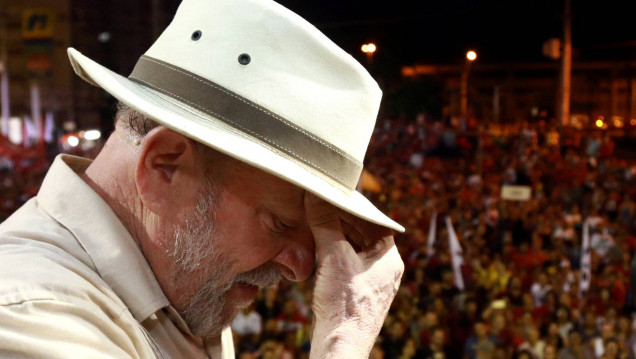 imagen ¿Cómo se preparó la renuncia de Lula a su candidatura?