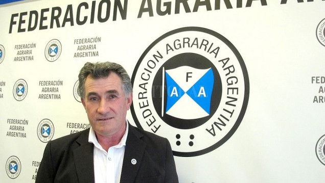 imagen Achetoni sobre Fernando Vilella: "Lo veo sufriendo las decisiones que van en contra de lo que él dijo"