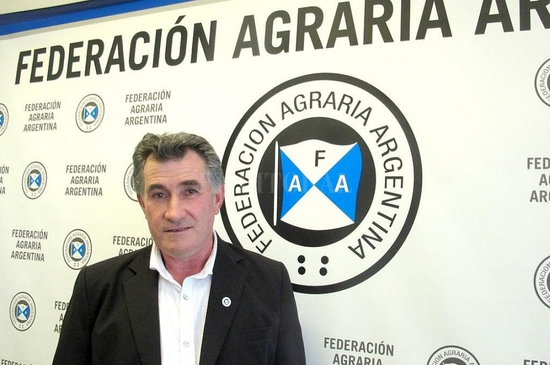 imagen Achetoni sobre Fernando Vilella: "Lo veo sufriendo las decisiones que van en contra de lo que él dijo"