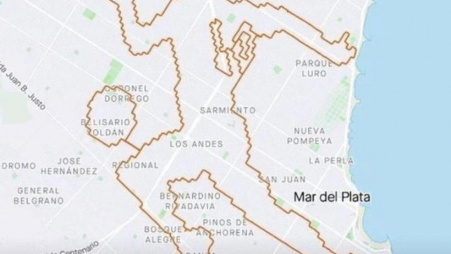 imagen Diego Maradona y el extraño homenaje de un artista urbano que "explotó" en las redes sociales