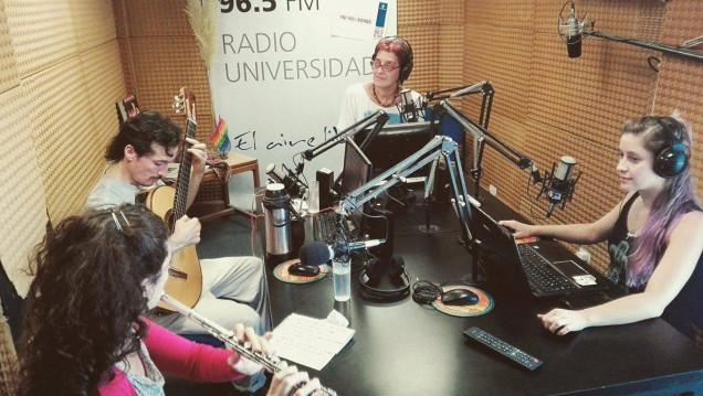imagen Dos cantautores mendocinos, juntos en el teatro bar "La Comedia"