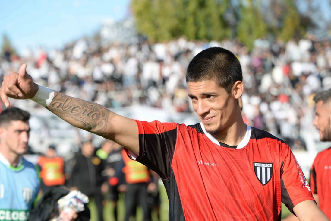 imagen Pablo Palacios Alvarenga: "De local, le tenemos que ganar a cualquiera"