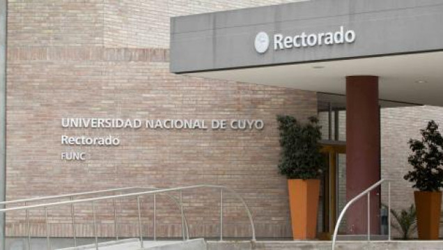 imagen El Consejo Superior de la UNCUYO tratará la situación de los docentes interinos