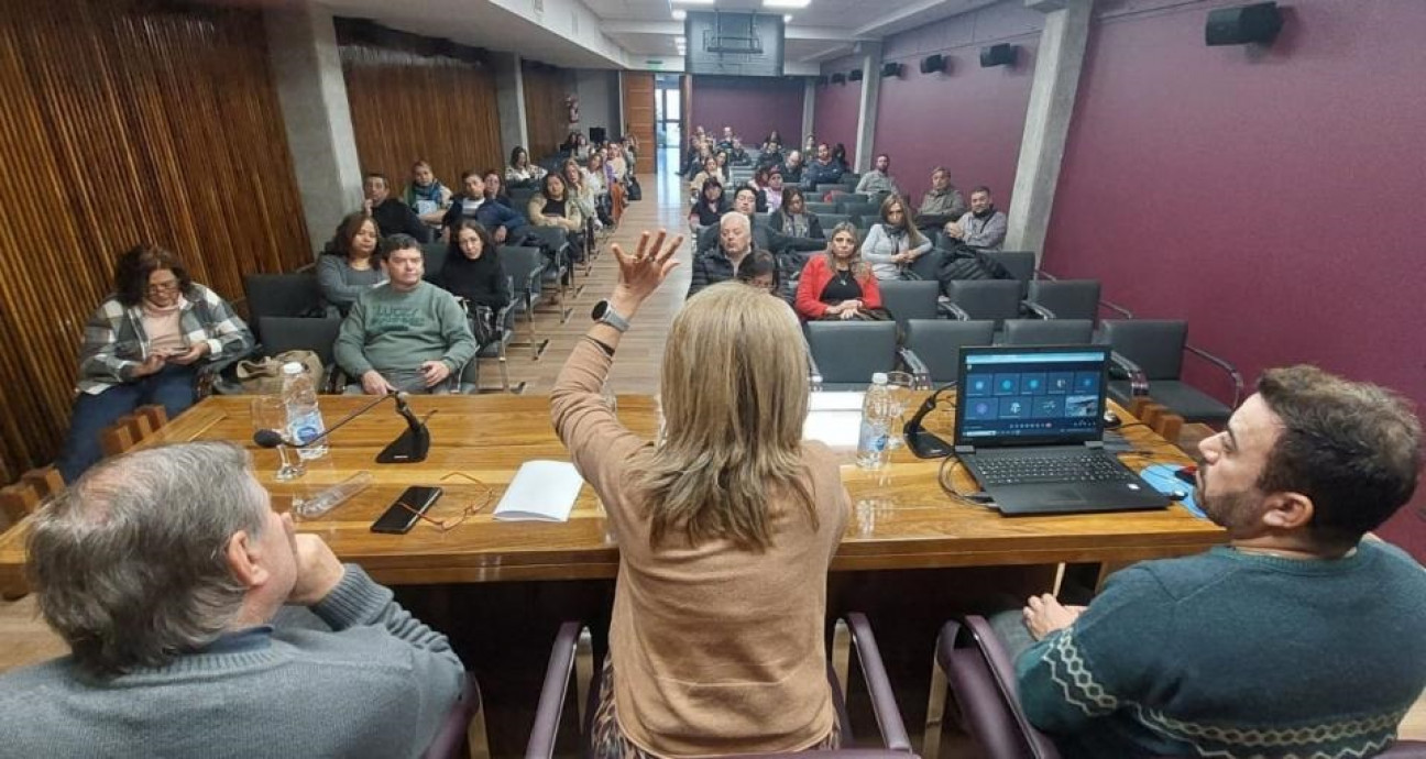 imagen Ampros ratificó paros generales progresivos y denunció crisis sanitaria en Mendoza