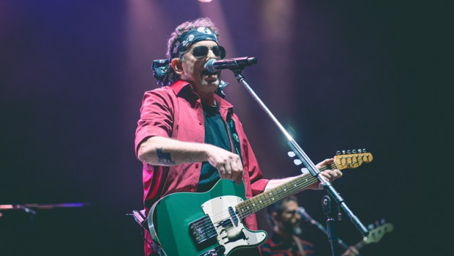 imagen El rock de Andrés Calamaro hizo vibrar a Mendoza 