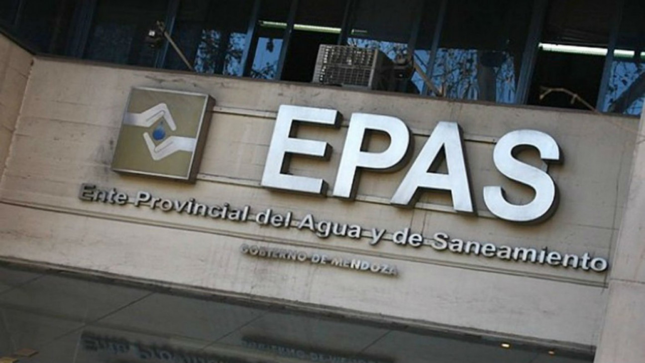 imagen Trabajadores del EPAS exigen explicaciones sobre el futuro del organismo de control