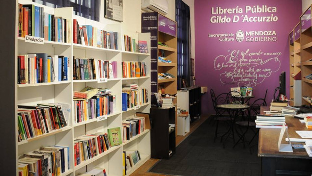 imagen "Historias sin fin", literatura a demanda en miniprogramas