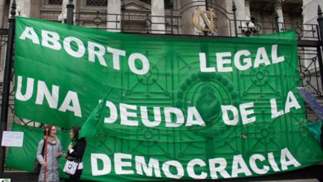 imagen #AbortoLegalYa: un "Tuitazo" y "pañuelazo" por el aborto legal, seguro y gratuito 