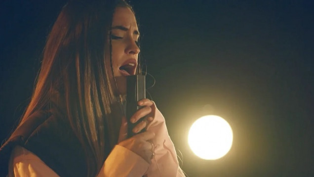 imagen Abril Olivera presenta su disco debut "Abril"