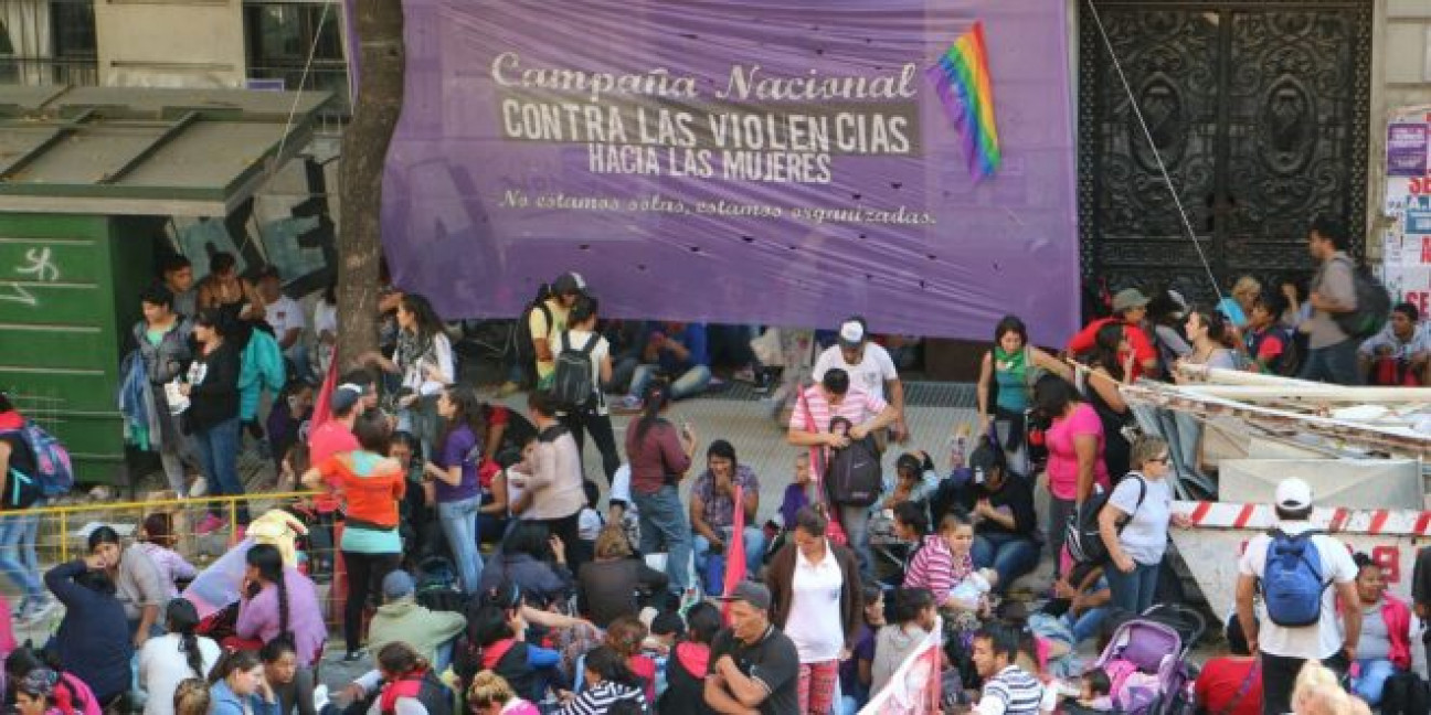 imagen Se levantó el acampe frente al Consejo Nacional de Mujeres