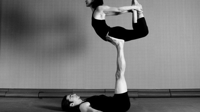 imagen Taller de AcroYoga, salud física y mental