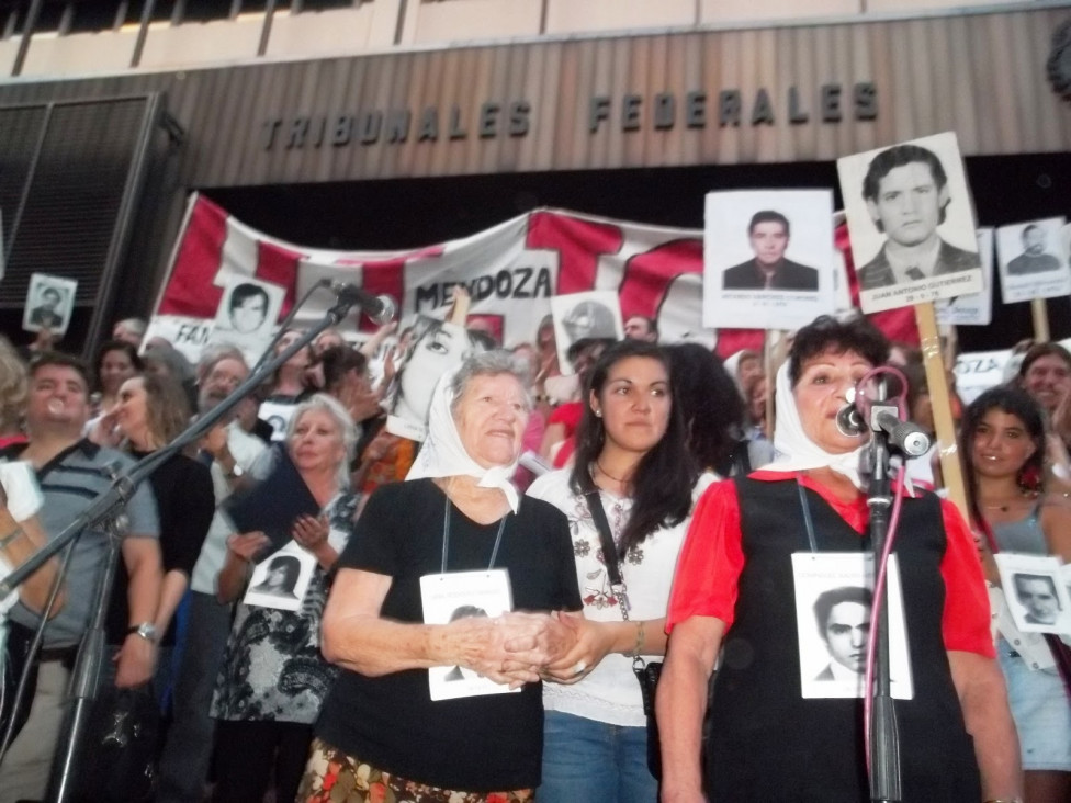 imagen Repercusiones sobre la recuperación del nieto de Estela de Carlotto