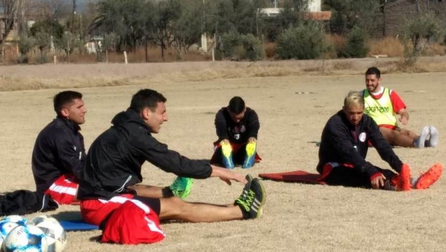 imagen Iván Agudiak: "Sabemos que el hincha de Huracán es pasional y que llena la cancha"