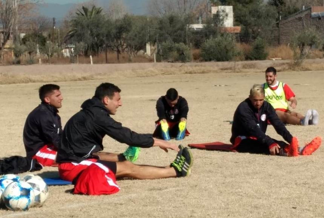 imagen Iván Agudiak: "Sabemos que el hincha de Huracán es pasional y que llena la cancha"