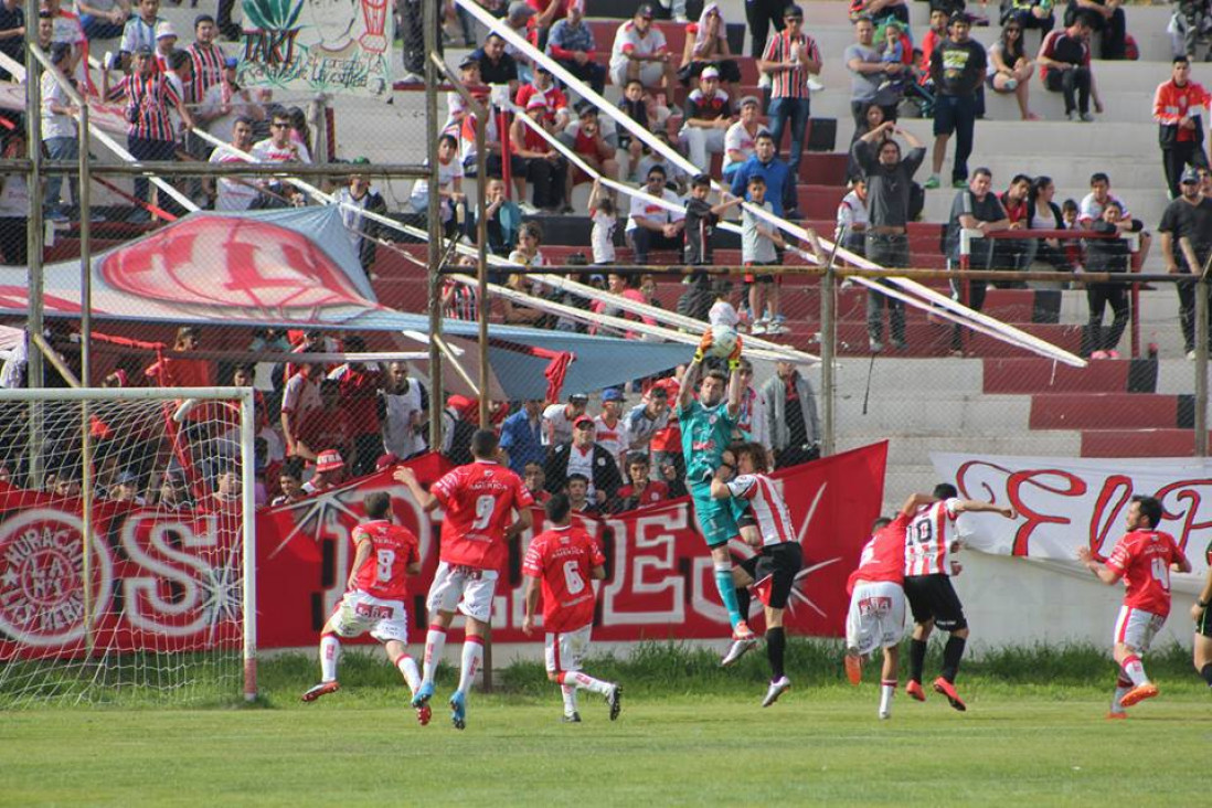 imagen "Cuando el árbitro toque el silbato sabemos que no hay amistades"
