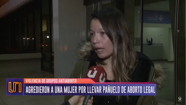 imagen Agredieron físicamente a una mujer por apoyar el aborto legal
