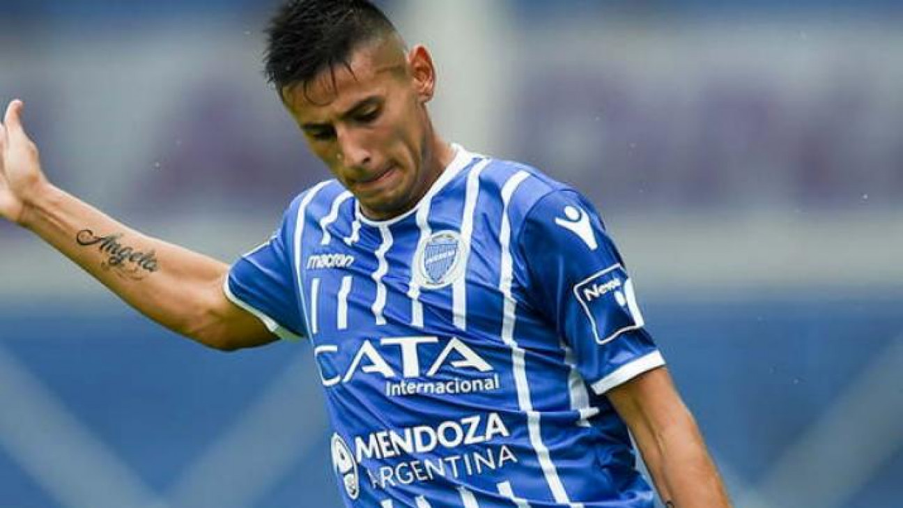 imagen Angileri: "Es bueno que los equipos grandes se fijen en uno"