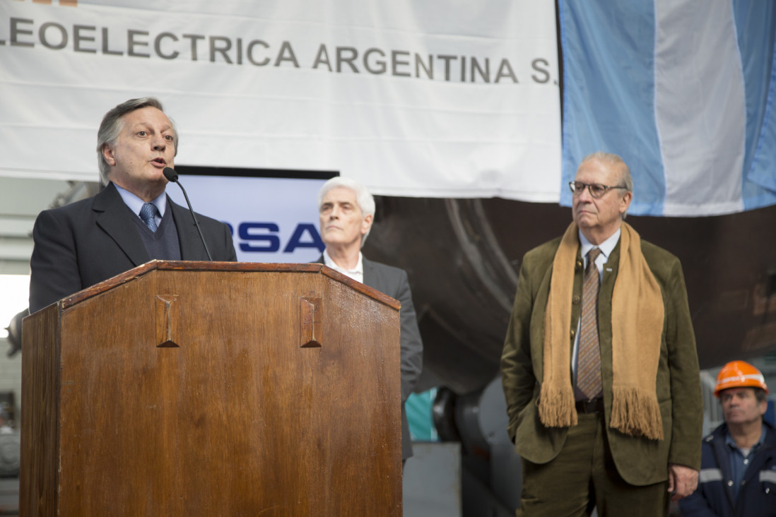 imagen Aranguren sugirió pagar facturas y prudencia en el consumo del gas