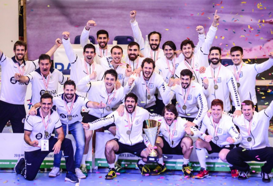 imagen Carou: "Ojalá seamos el puntapié inicial de la generación dorada del handball argentino"