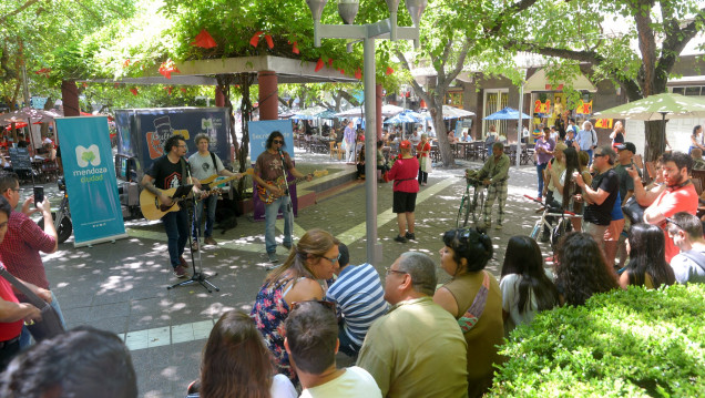 imagen "La Ciudad de Mendoza ha sido el destino turístico más elegido de la provincia durante este verano"