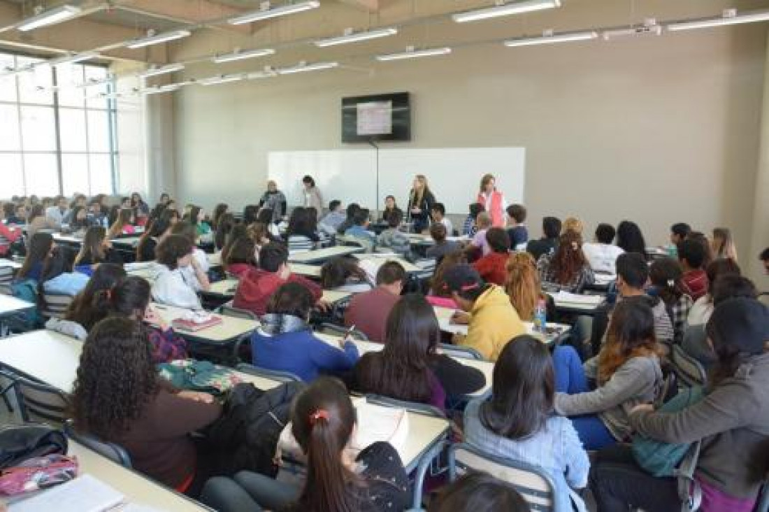 imagen Las prácticas sociales educativas se declaran de interés institucional 