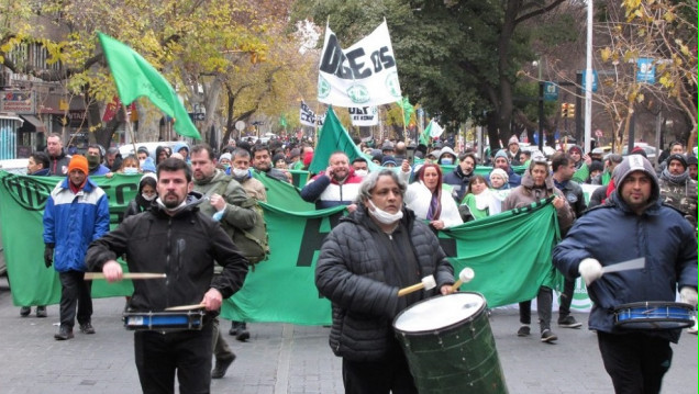 imagen Reclamo gremial: ATE pide un aumento de emergencia de 40.000 pesos