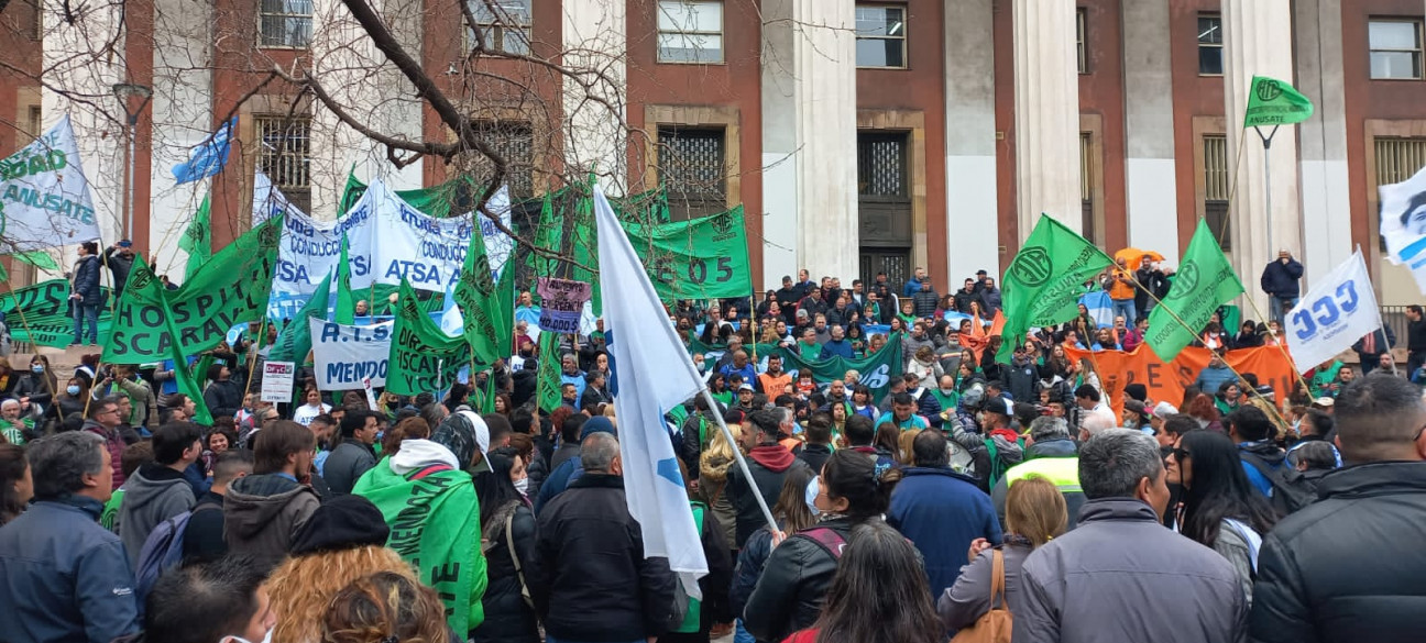imagen "Es un desacierto del Gobierno provincial no abrir paritarias"