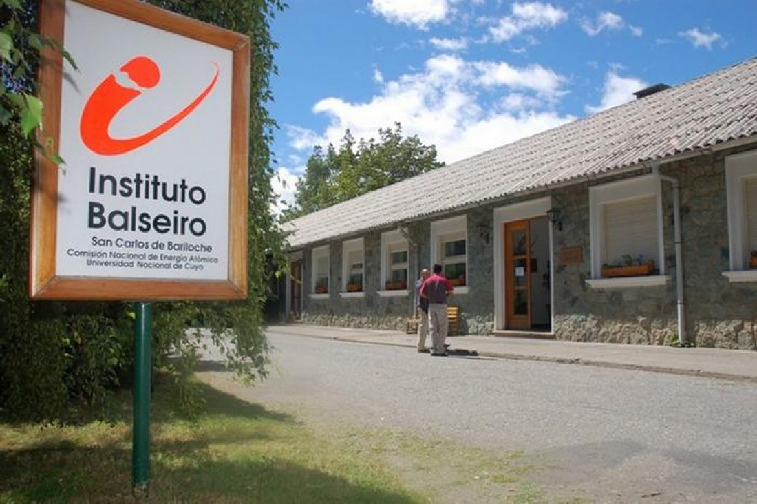 imagen CONCURSO "ERRAR ES HUMANO" EN EL INSTITUTO BALSEIRO