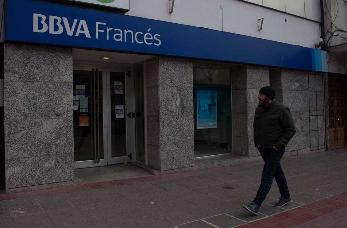 imagen Giménez: "La actividad bancaria es nula y se replica en todo el país"