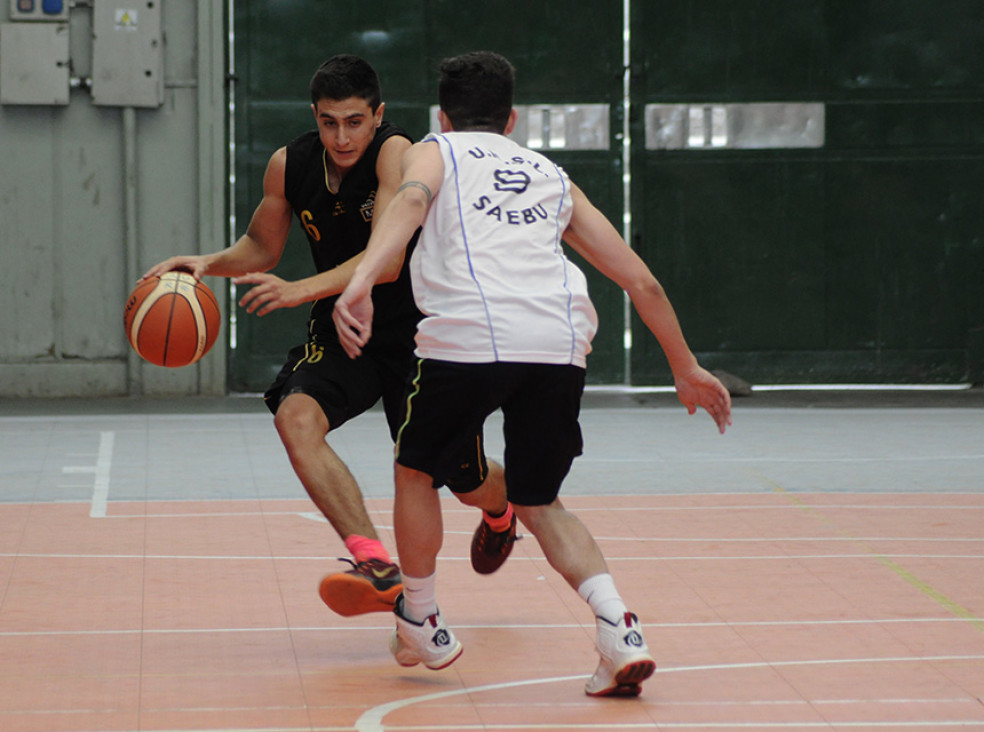 imagen Básquet: U Maza consiguió el triunfo