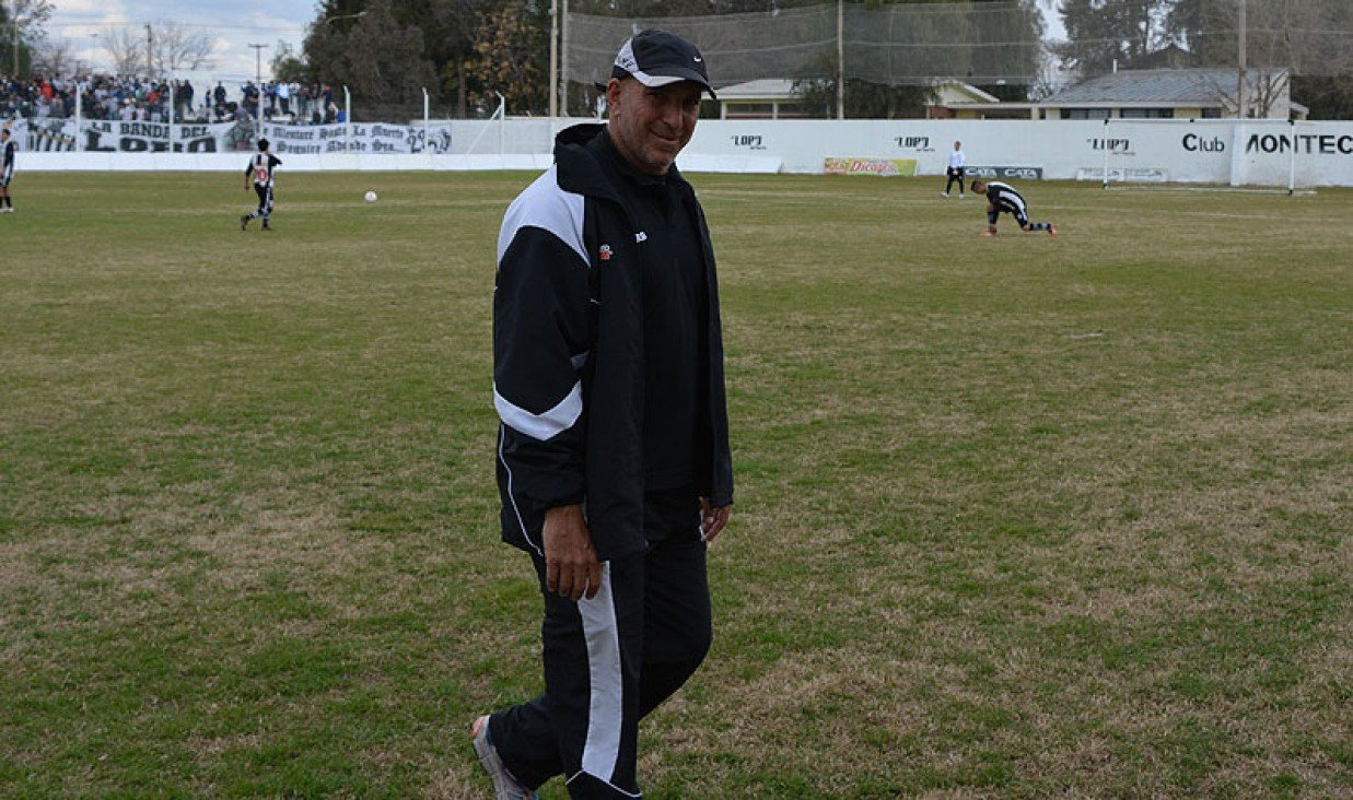 imagen Walter Bernabé: "Lo principal es salvar la categoría"