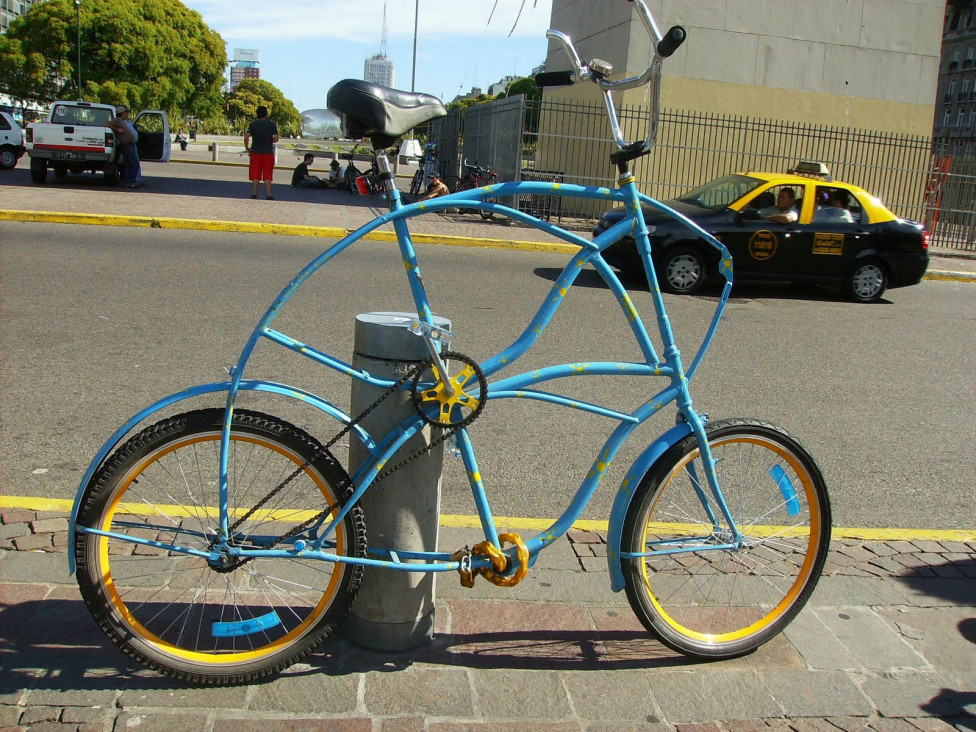 imagen CREATIVO Y BICICLETERO SE BUSCA