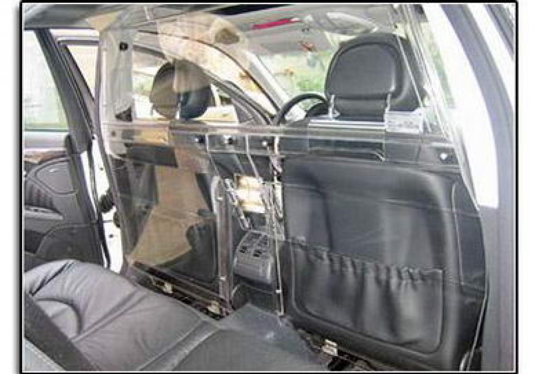 imagen El Ministerio de Transporte dio más tiempo para colocar los blindex en los taxis