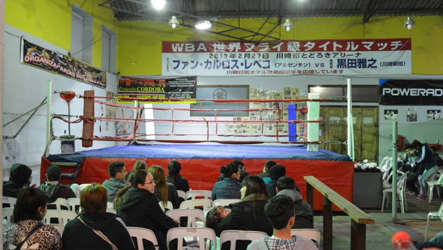 imagen Noche de boxeo en Las Heras  
