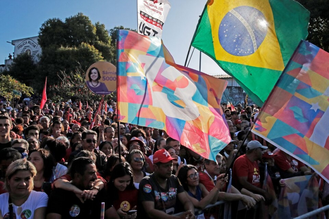 imagen "Unos 11 mil brasileños radicados en la Argentina están en condiciones de votar"