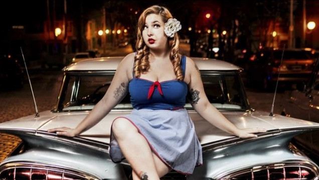 imagen Una modelo "plus size" abre la polémica sobre la falta de talles