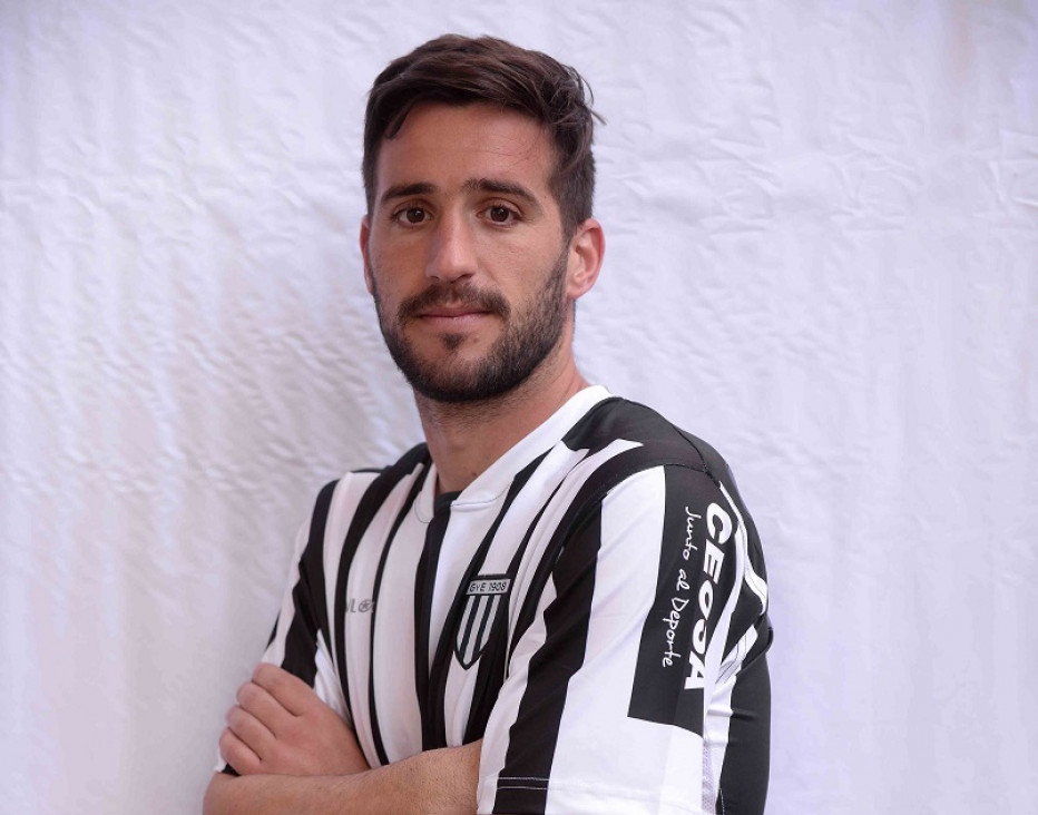 imagen Agustín Briones: "Intentamos imponer nuestro juego en cualquier cancha"