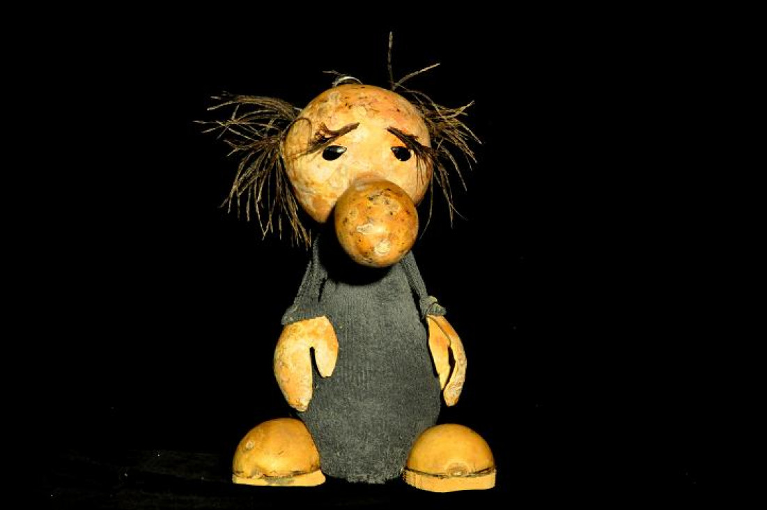 imagen Gaby Carli presenta la obra "Bruno", títeres para adultos