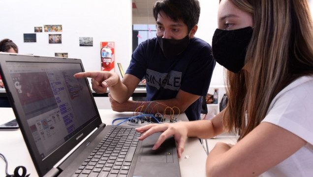 imagen "Mendoza sos futuro", la iniciativa que capacita en forma gratuita a estudiantes de secundaria