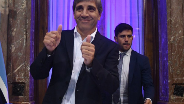 imagen Caputo dará explicaciones por sus offshore 