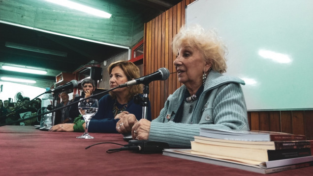 imagen Carlotto en Mendoza: "A Cristina no le van a encontrar nada"