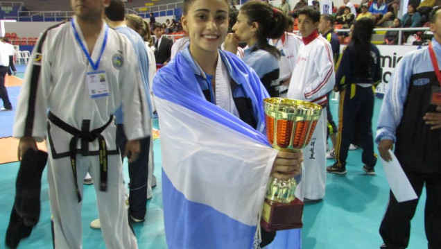 imagen Carolina Irazábal, una campeona en lo alto